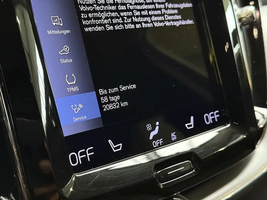Volvo XC60 - Thumbnail 22