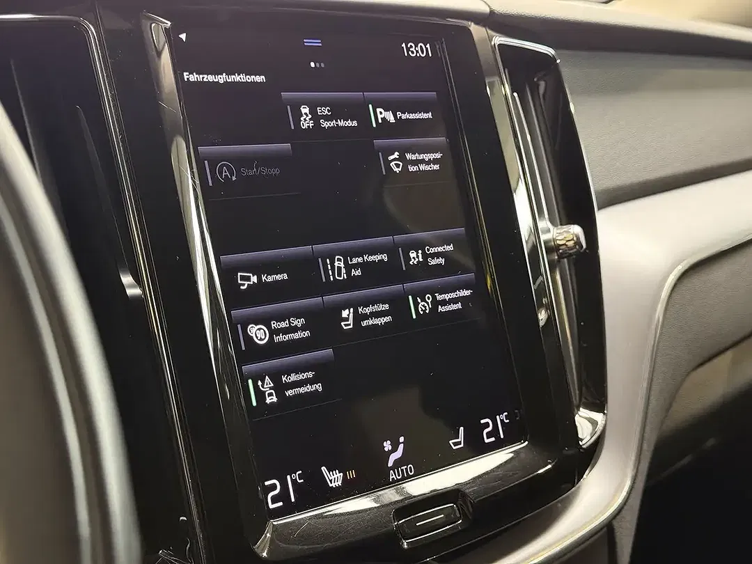 Volvo XC60 - Thumbnail 23