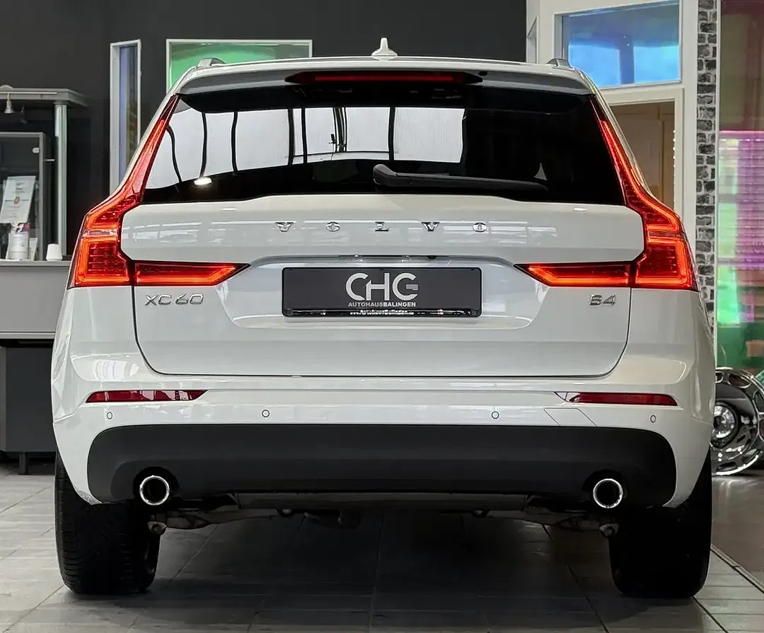 Volvo XC60 - Thumbnail 6