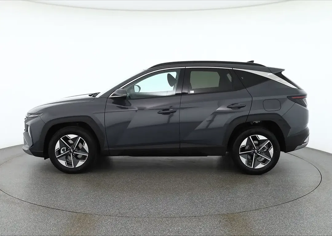 Hyundai TUCSON - Thumbnail 2