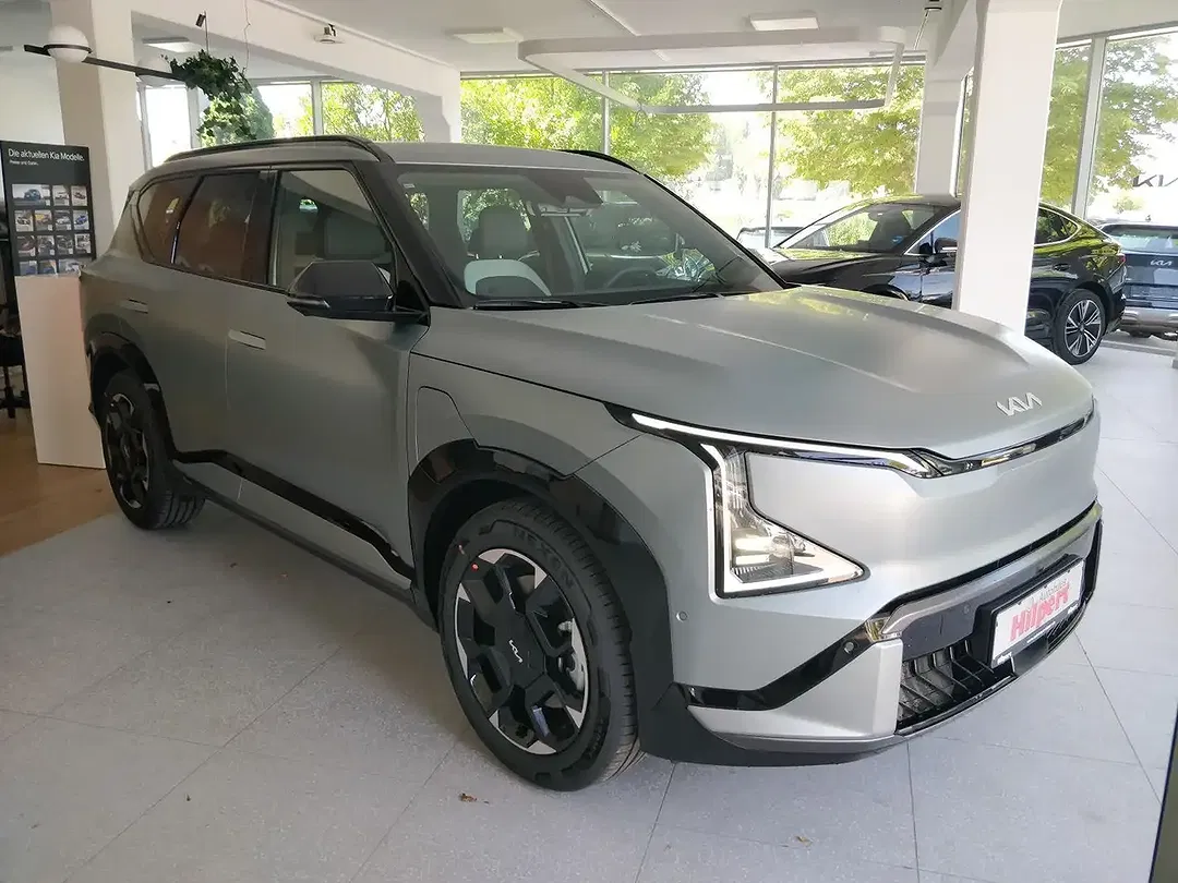 Kia EV5 - Thumbnail 3