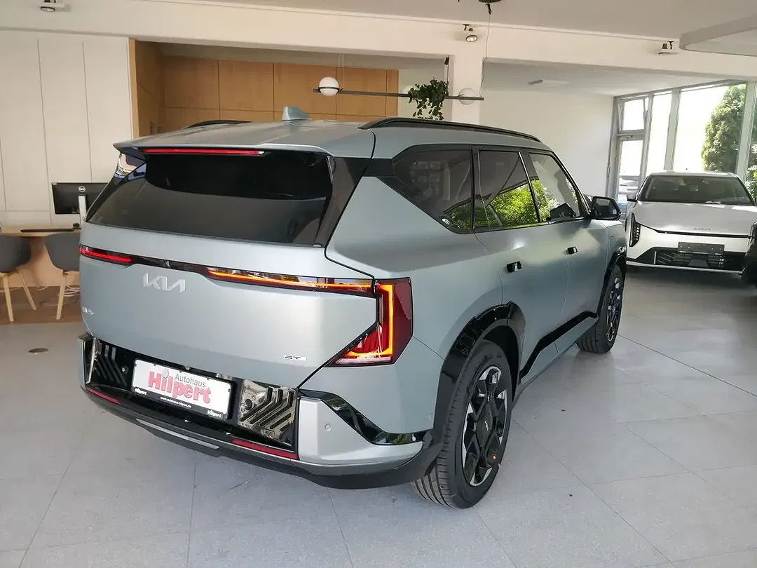 Kia EV5 - Thumbnail 4