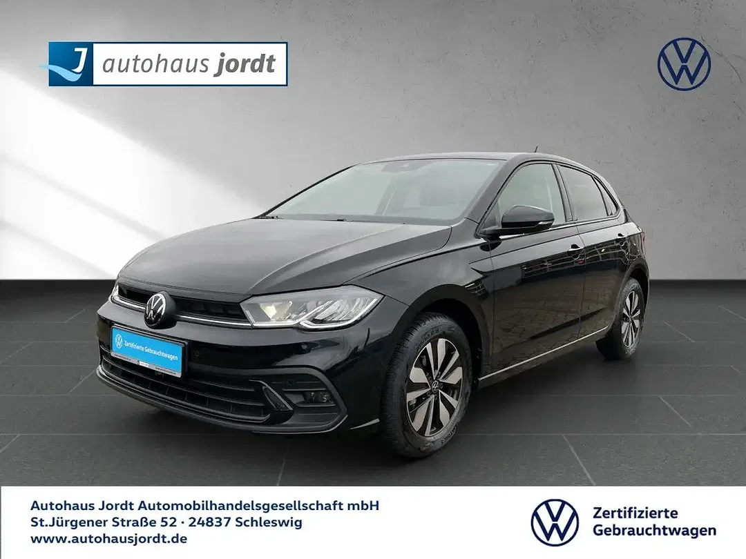 Volkswagen Polo - Thumbnail 1