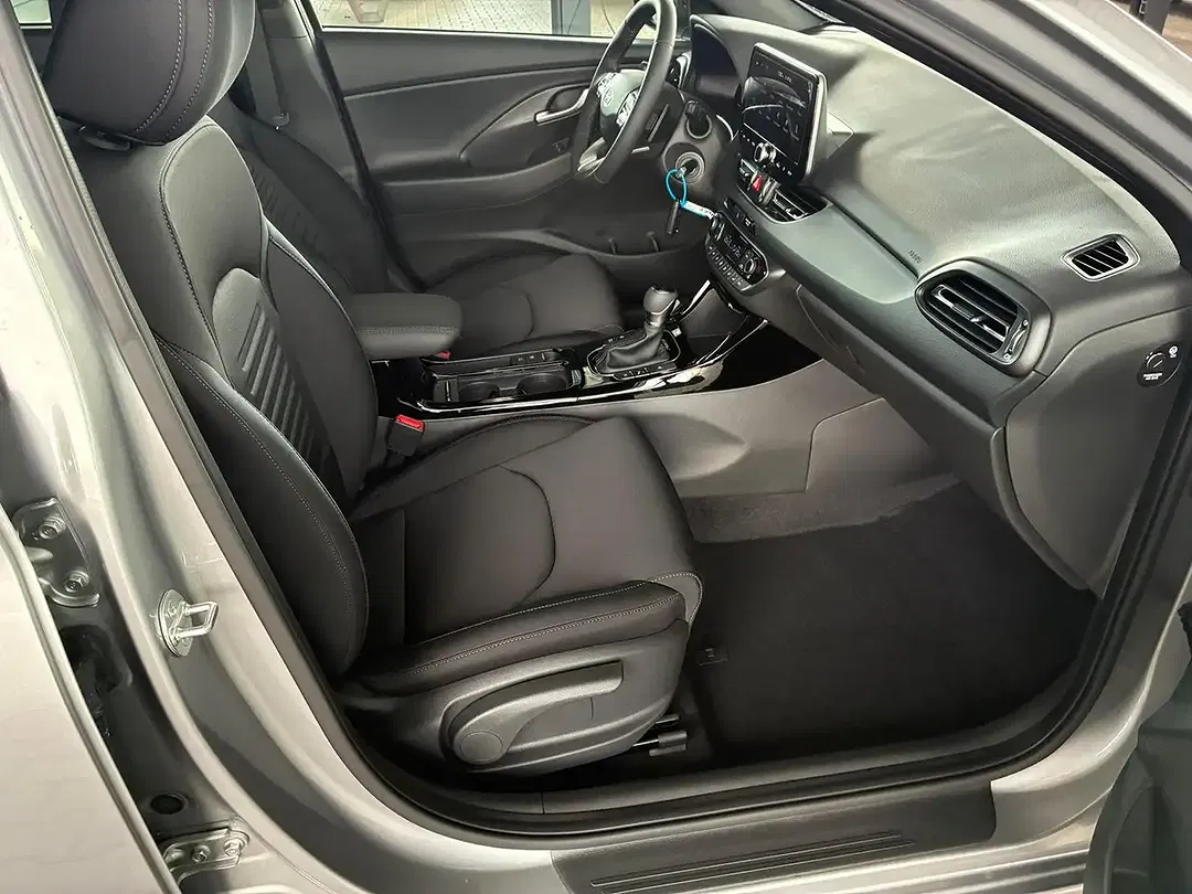 Hyundai i30 - Thumbnail 9