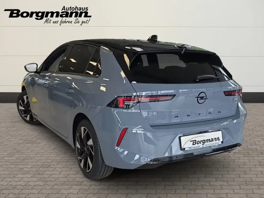 Opel Astra - Thumbnail 6