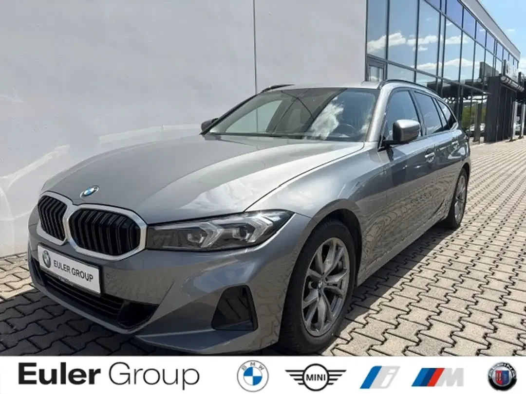 BMW 320 - Thumbnail 1