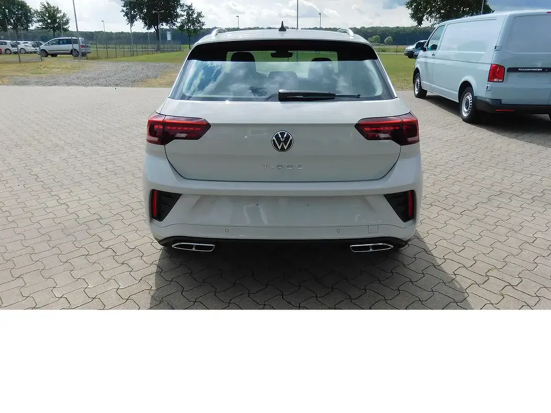 Volkswagen T-Roc - Thumbnail 4