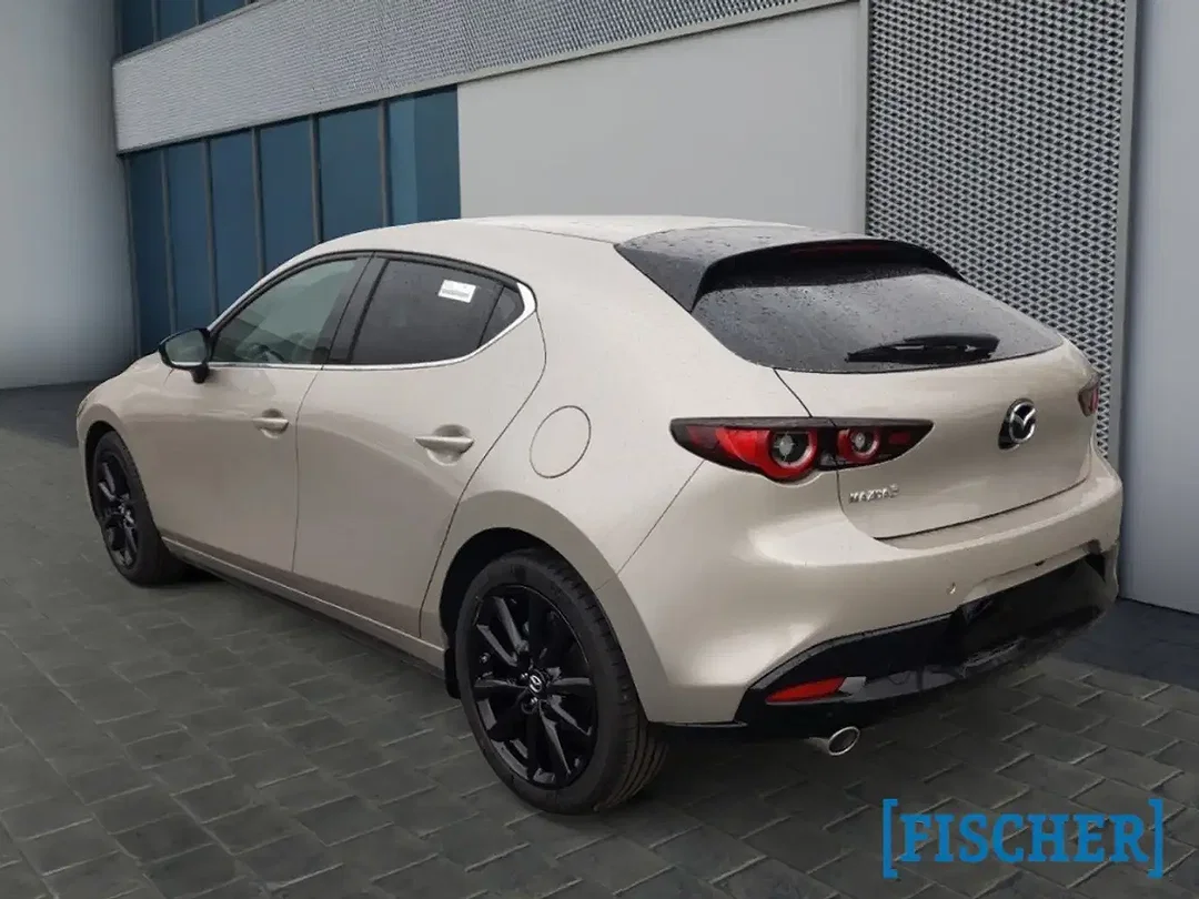 Mazda 3 - Afbeelding 1