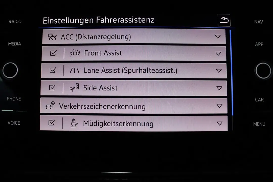 Volkswagen Taigo - Thumbnail 10