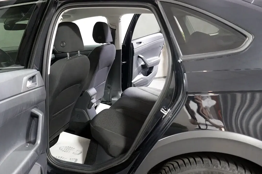 Volkswagen Taigo - Thumbnail 7