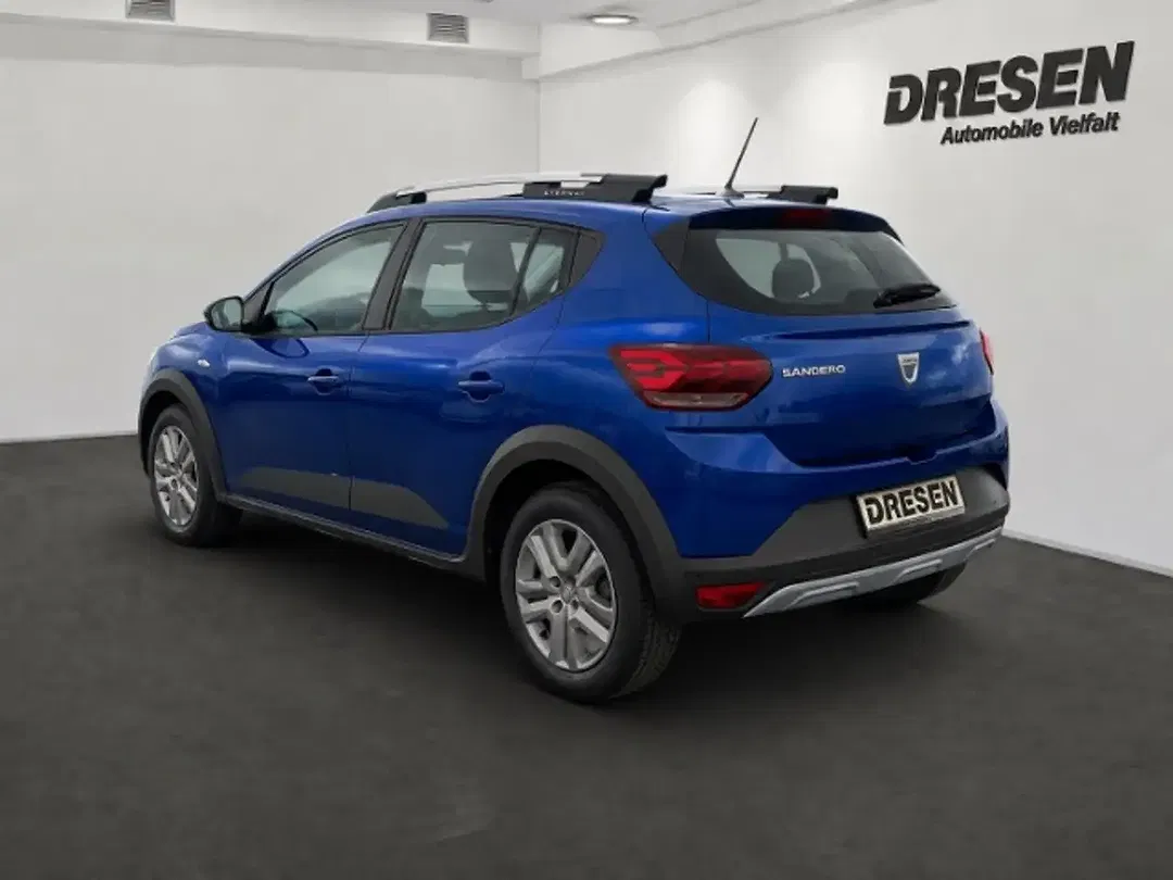 Dacia Sandero - Thumbnail 3