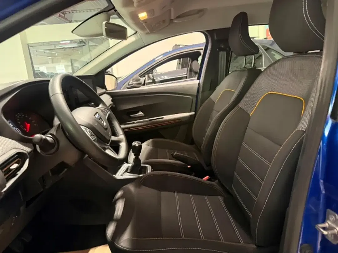 Dacia Sandero - Thumbnail 4