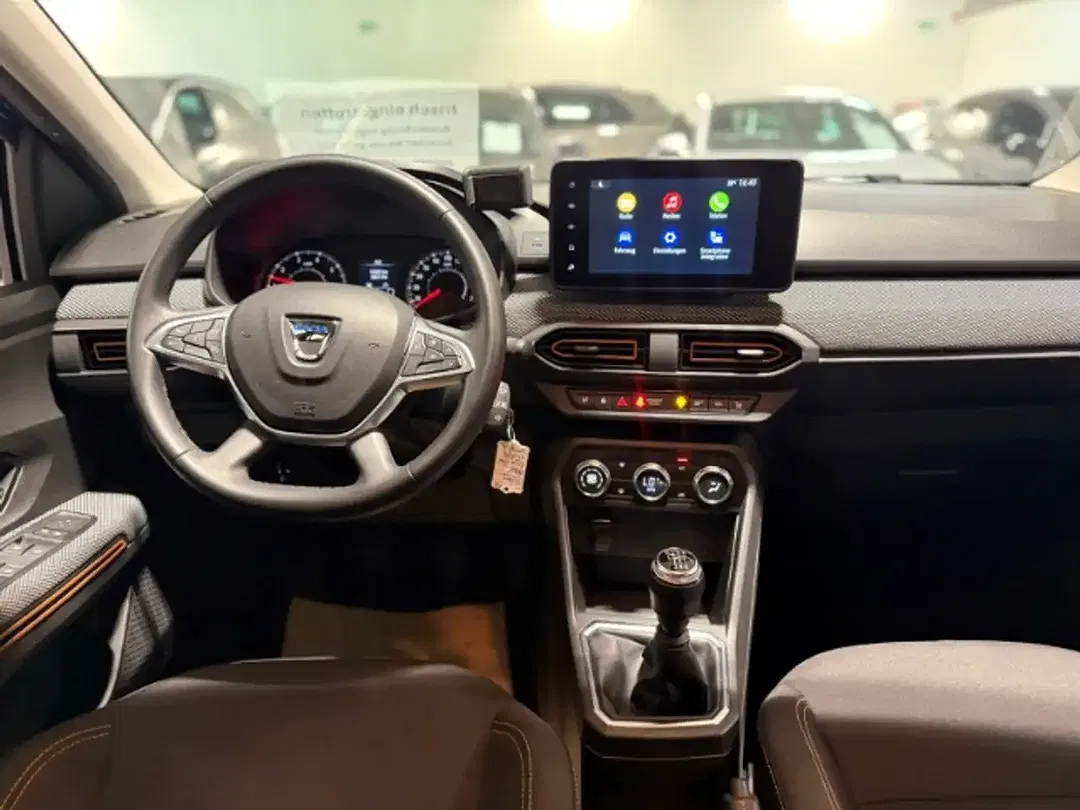Dacia Sandero - Thumbnail 7