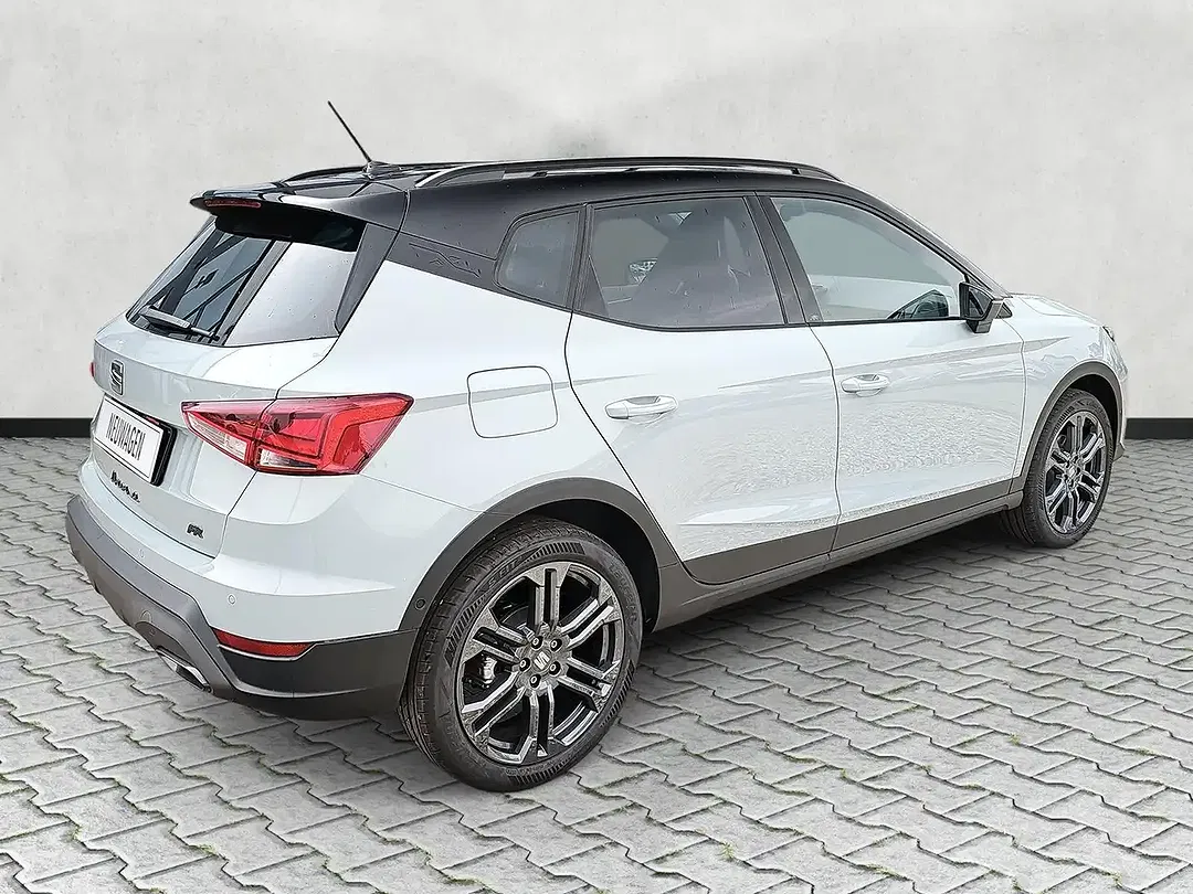 SEAT Arona - Thumbnail 7
