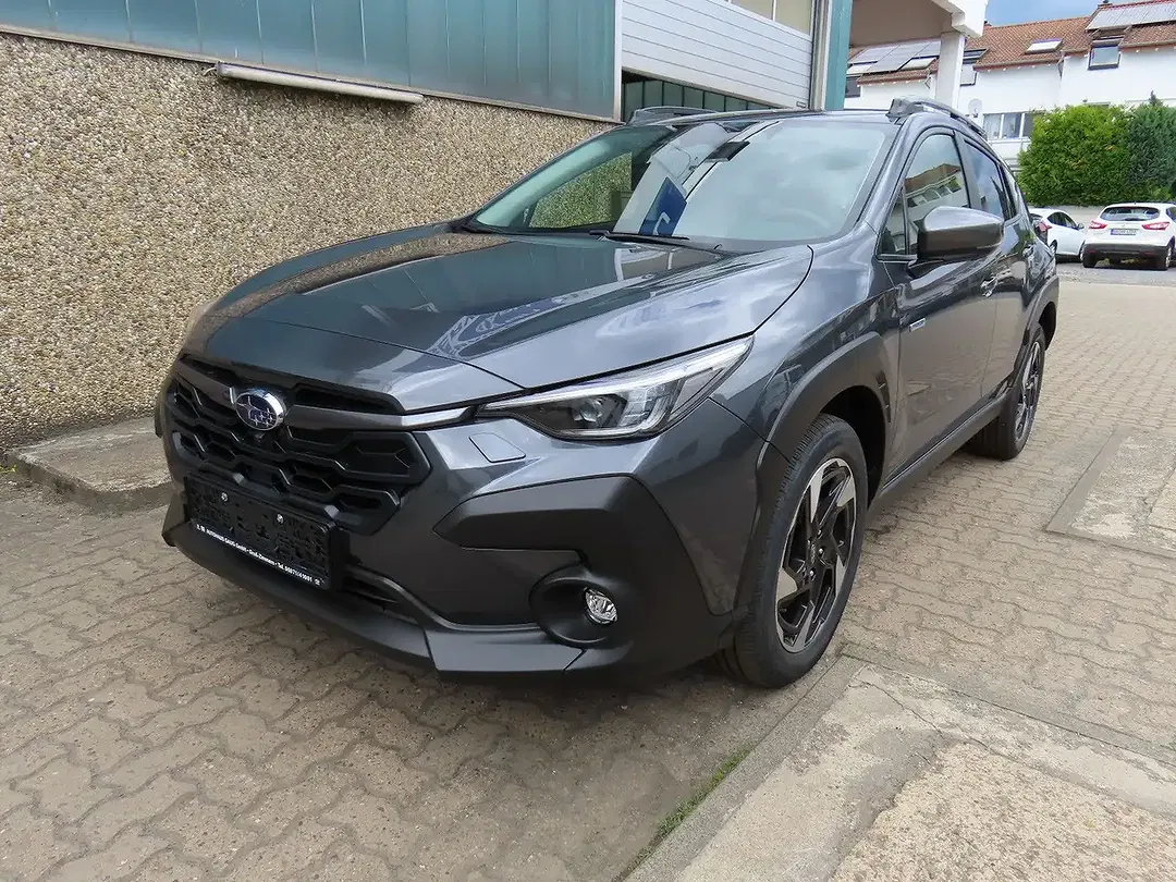 Subaru Crosstrek - Thumbnail 3