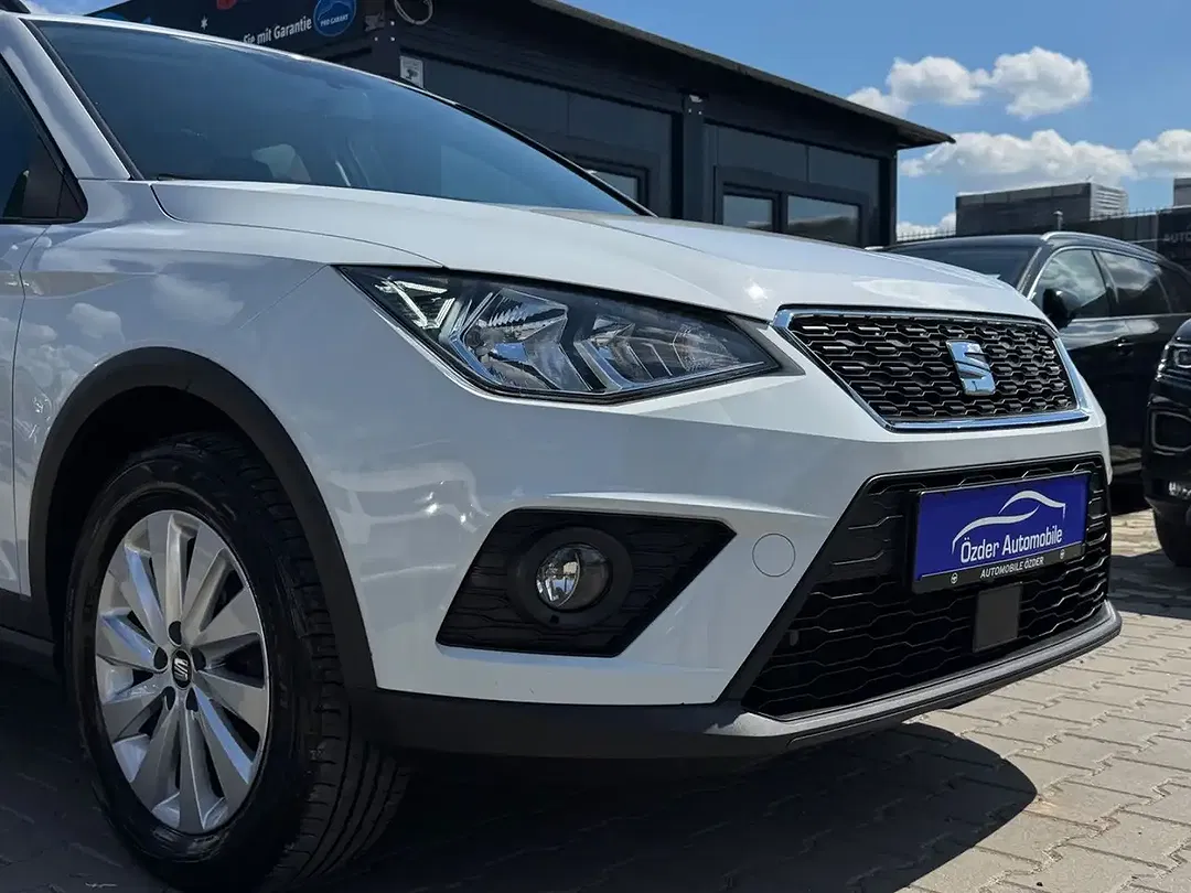 SEAT Arona - Thumbnail 7