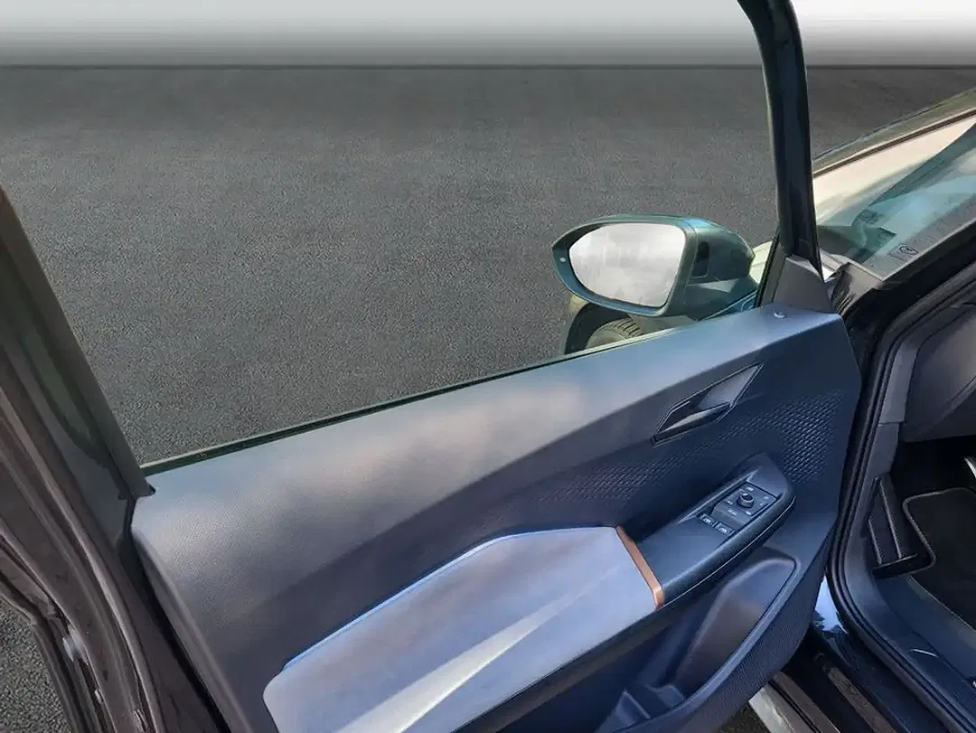 CUPRA Born - Thumbnail 20