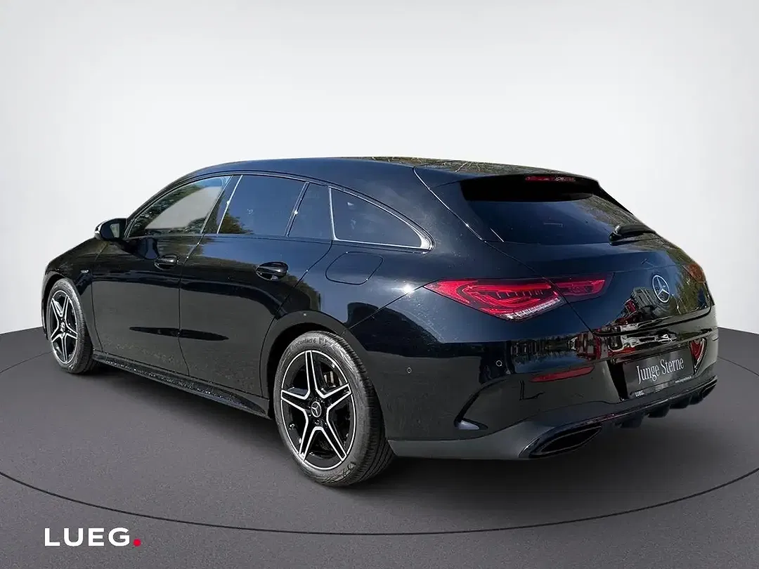 Mercedes-Benz CLA 180 - Thumbnail 3