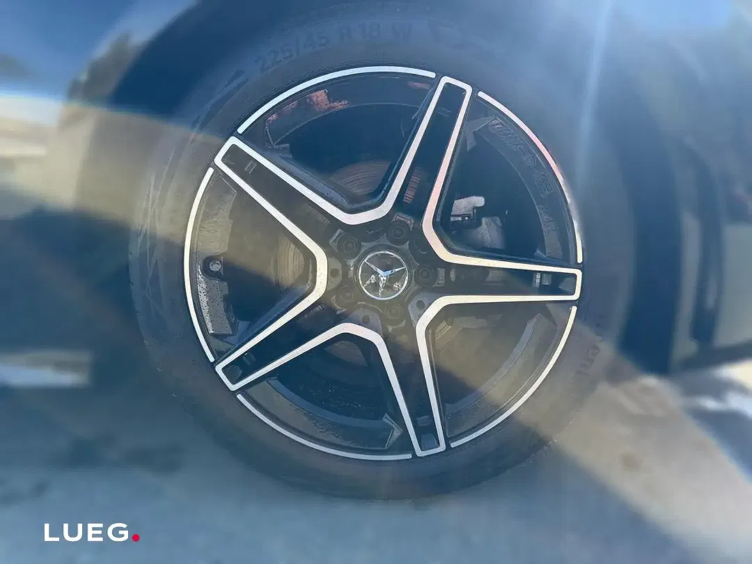 Mercedes-Benz CLA 180 - Thumbnail 7