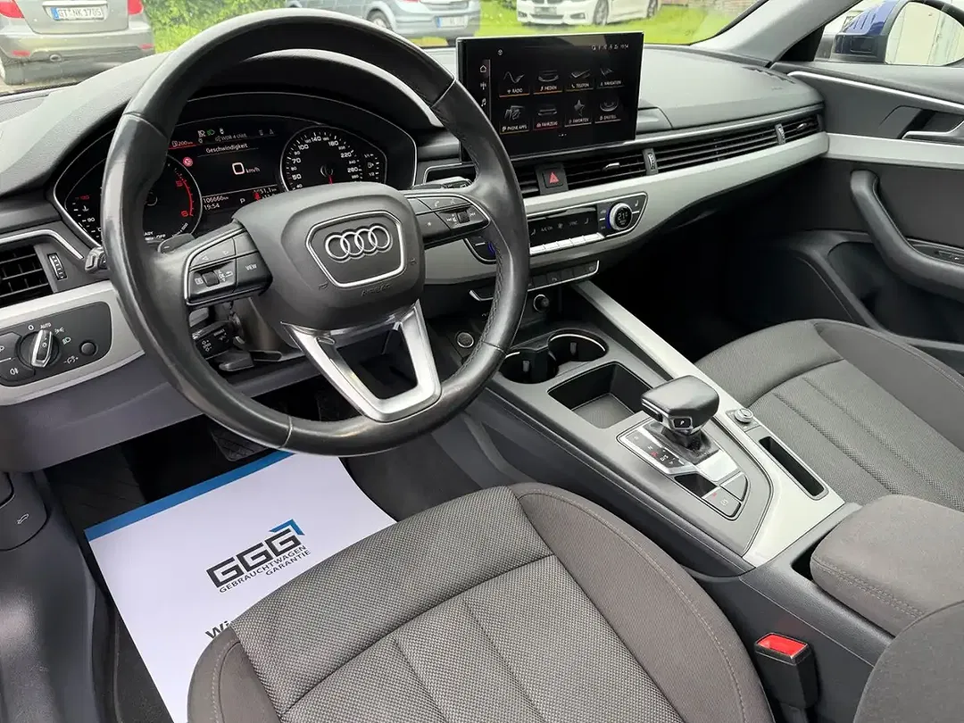 Audi A4 - Thumbnail 5