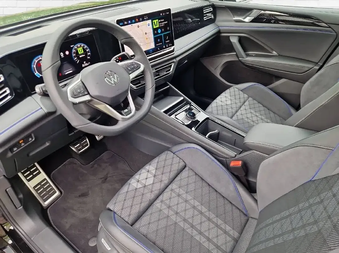 Volkswagen Tiguan - Thumbnail 3