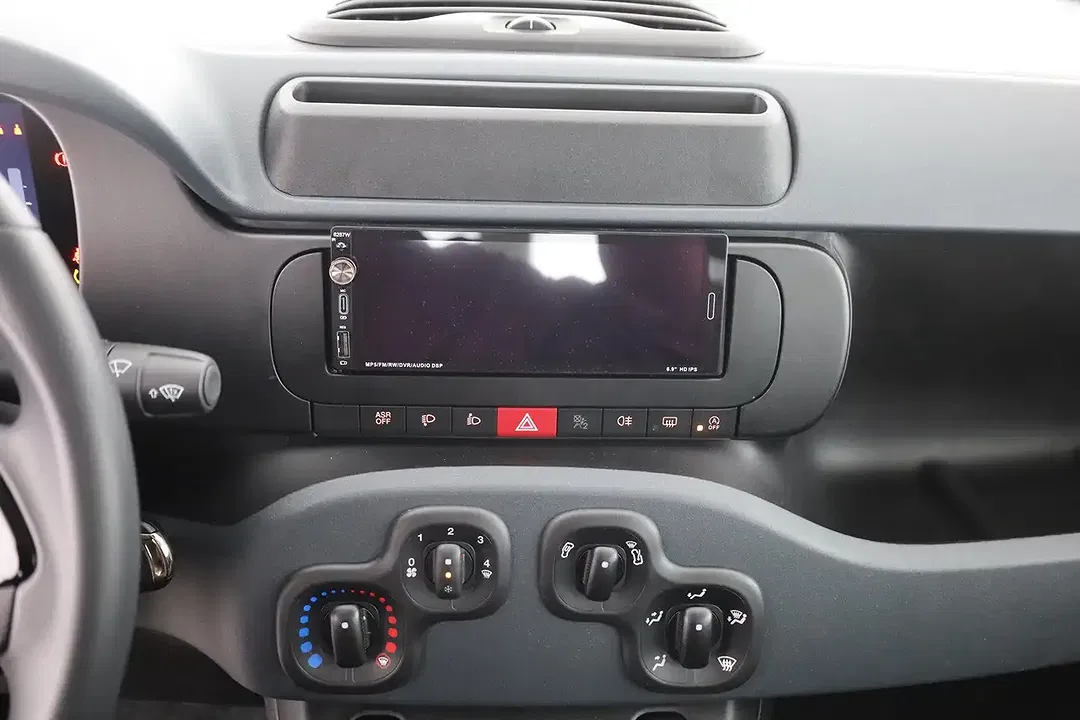 Fiat New Panda - Thumbnail 10