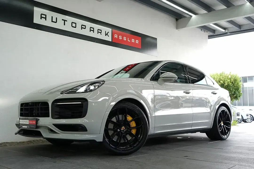 Porsche Cayenne - Thumbnail 33