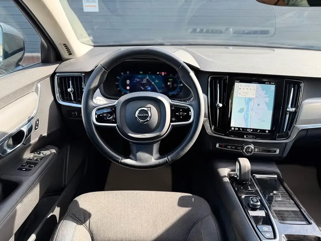 Volvo V90 - Thumbnail 13