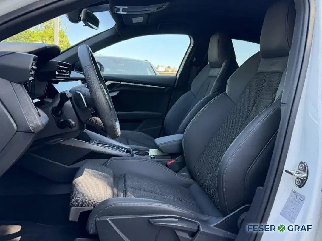 Audi S3 - Thumbnail 6