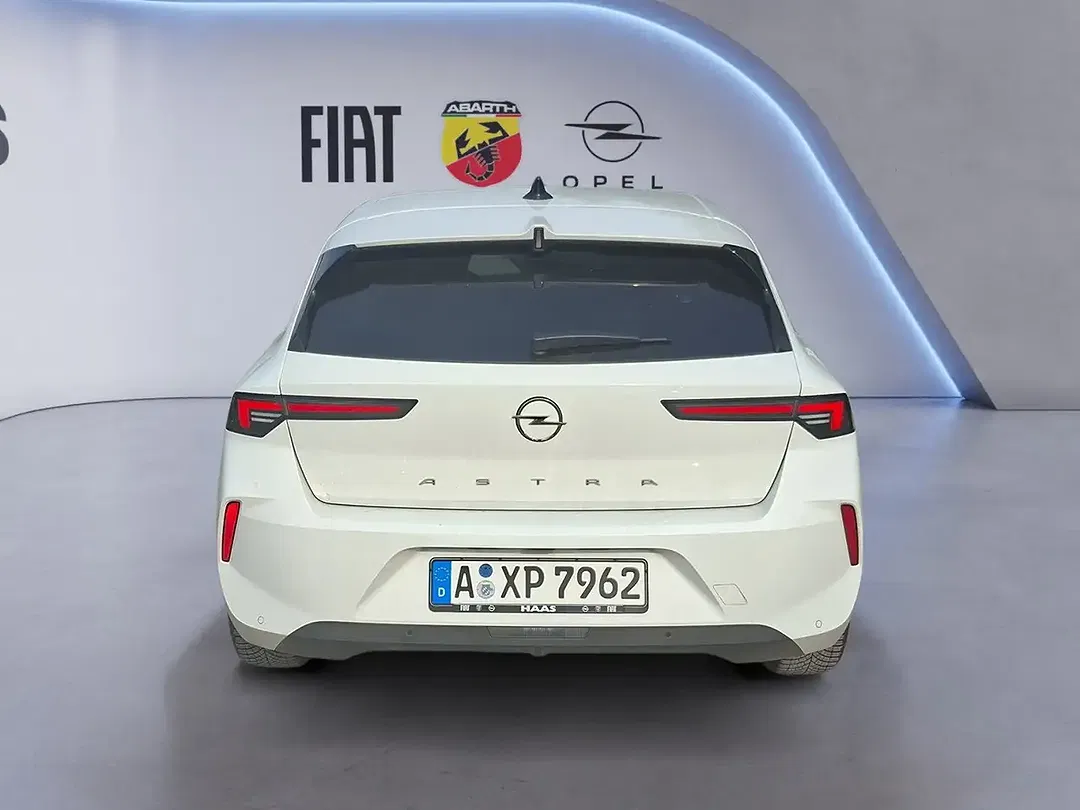 Opel Astra - Thumbnail 4