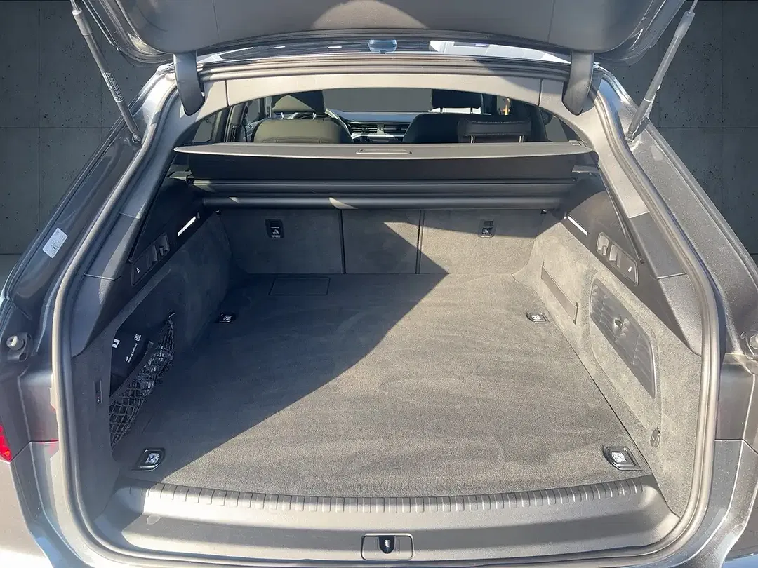 Audi A6 - Thumbnail 13