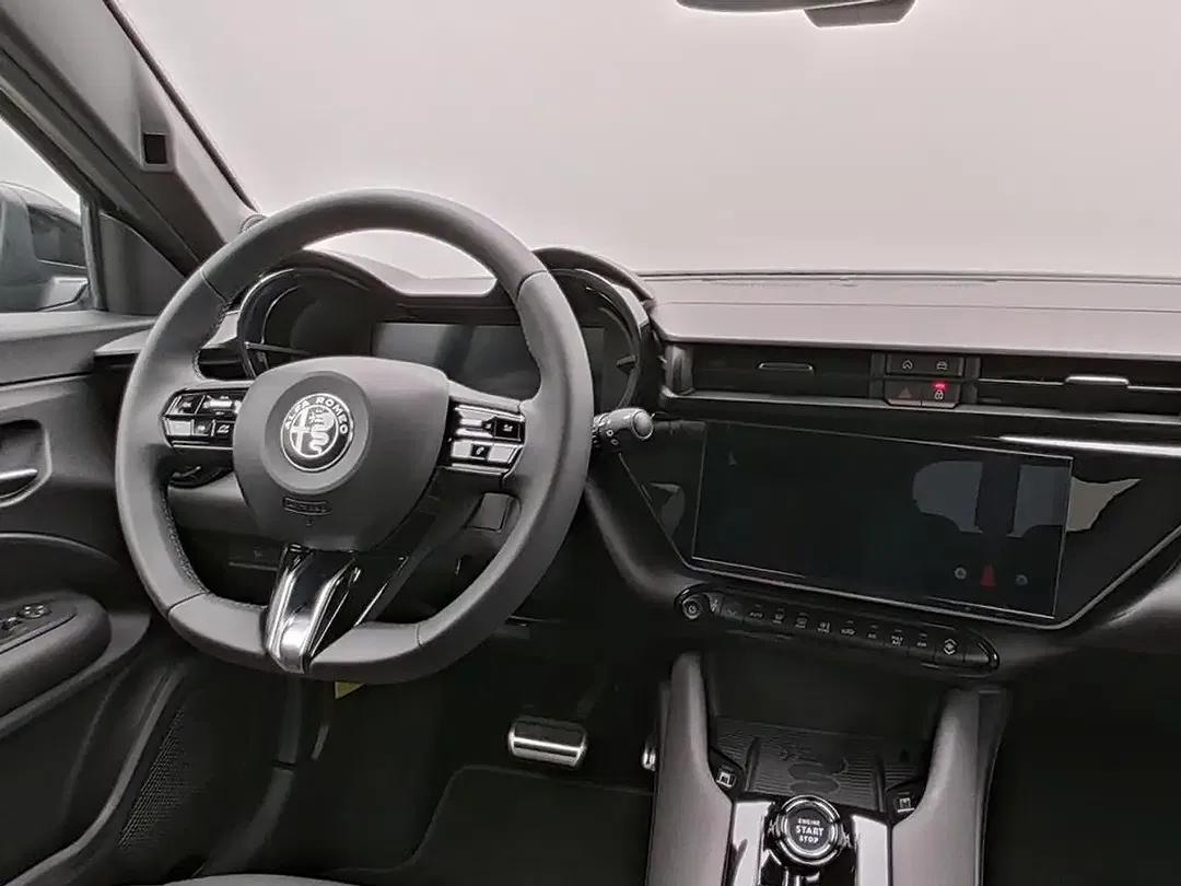 Alfa Romeo Junior Elettrica Ti - foto 12