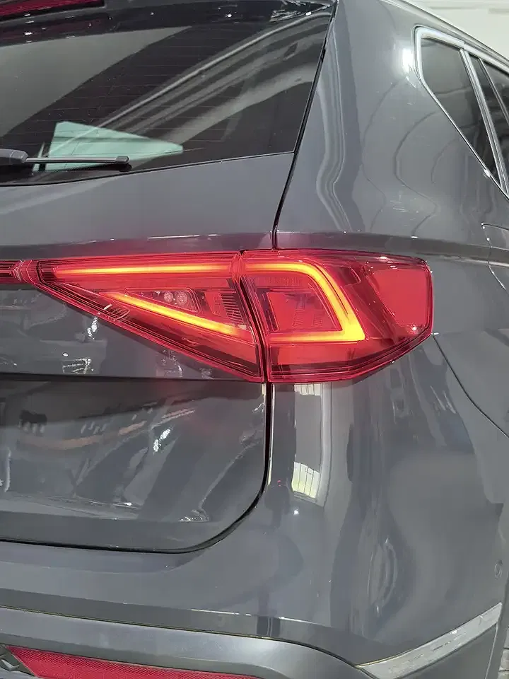 SEAT Tarraco - Thumbnail 10