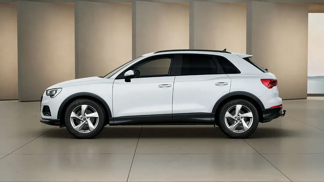 Audi Q3 - Thumbnail 3