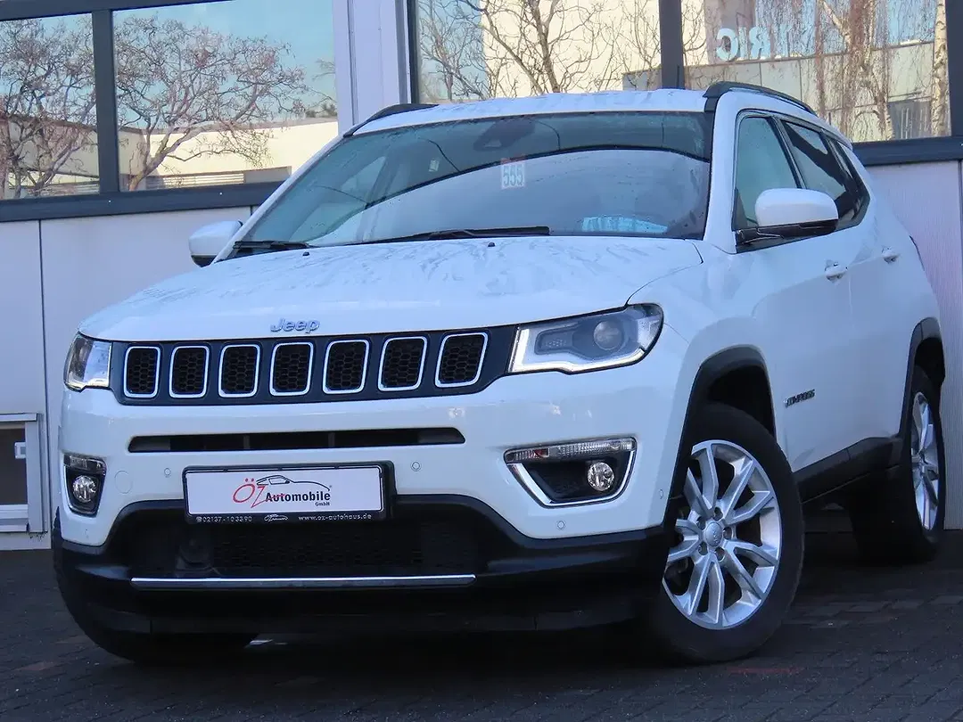 Jeep Compass - Thumbnail 4