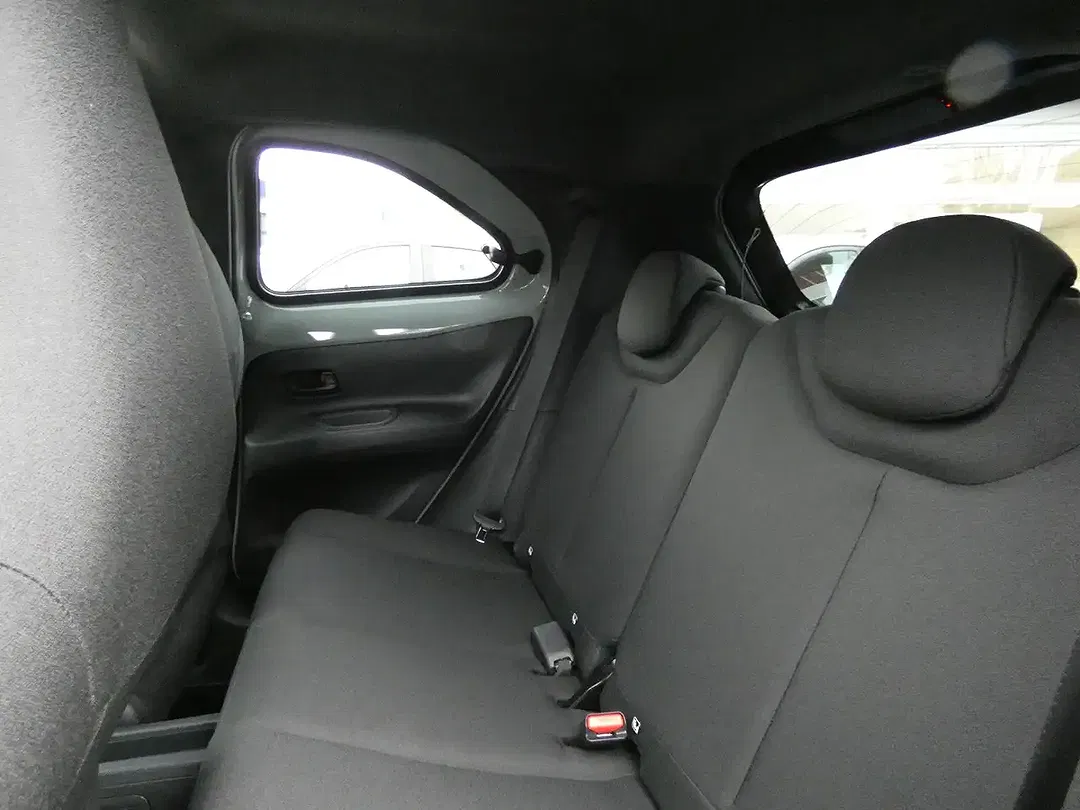 Toyota Aygo X - Thumbnail 8