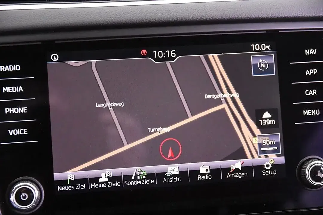Skoda Octavia - Thumbnail 14