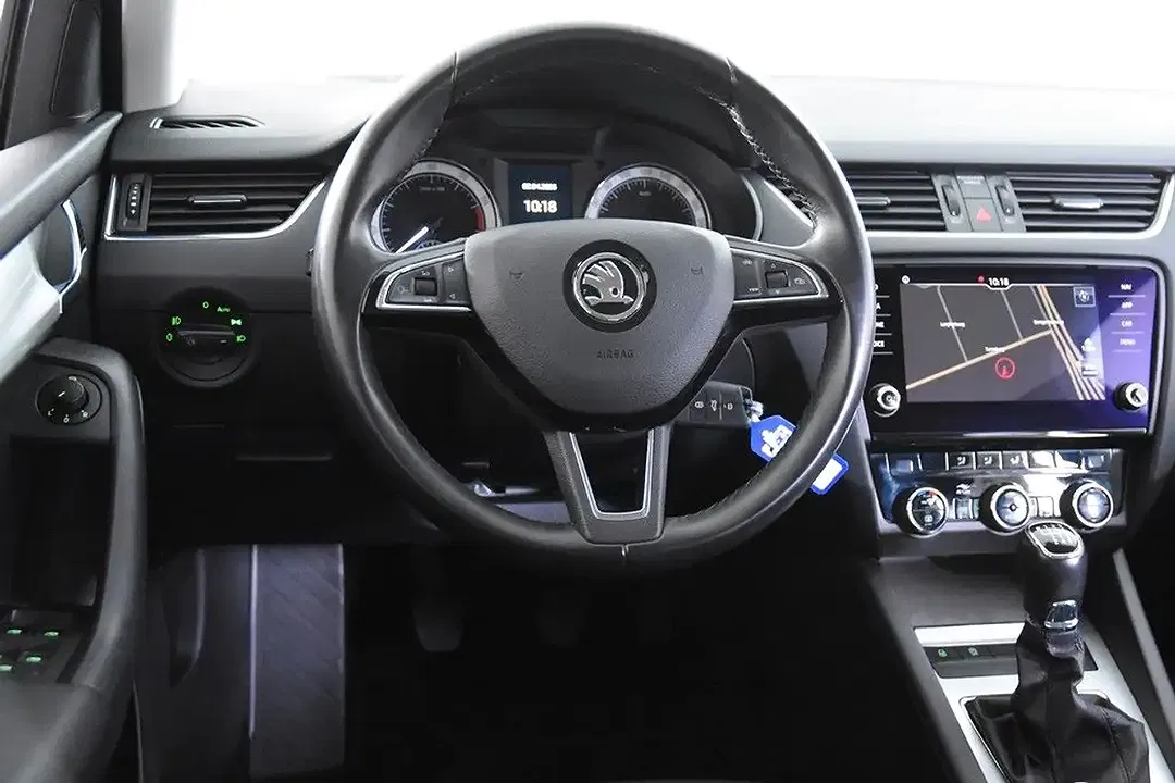 Skoda Octavia - Thumbnail 9