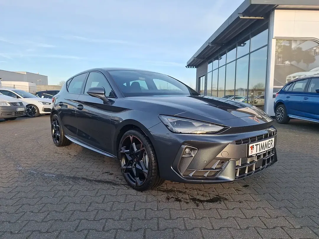 CUPRA Leon - Thumbnail 2