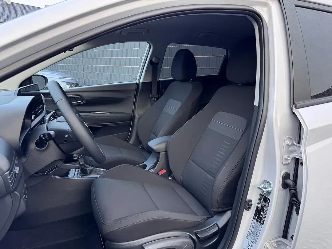 Hyundai BAYON - Thumbnail 7