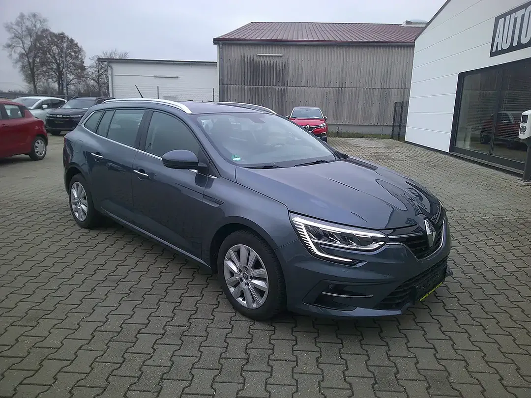 Renault Megane - Thumbnail 3