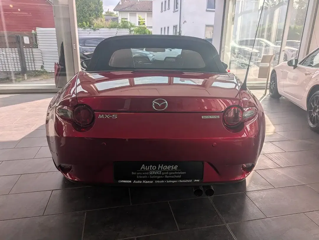 Mazda MX-5 - Thumbnail 14