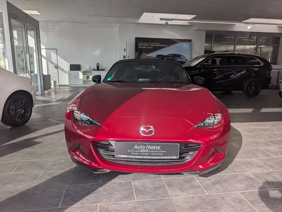 Mazda MX-5 1.5 Advantage - foto 2