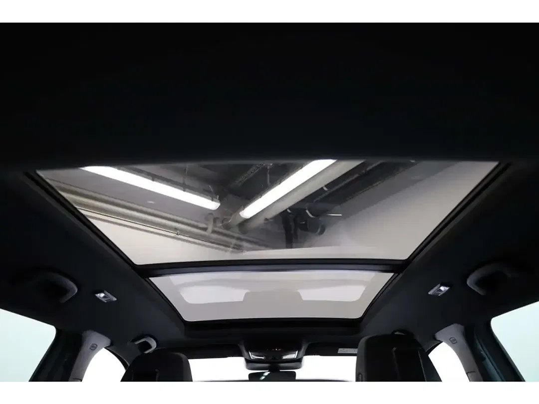 Skoda Karoq - Thumbnail 17