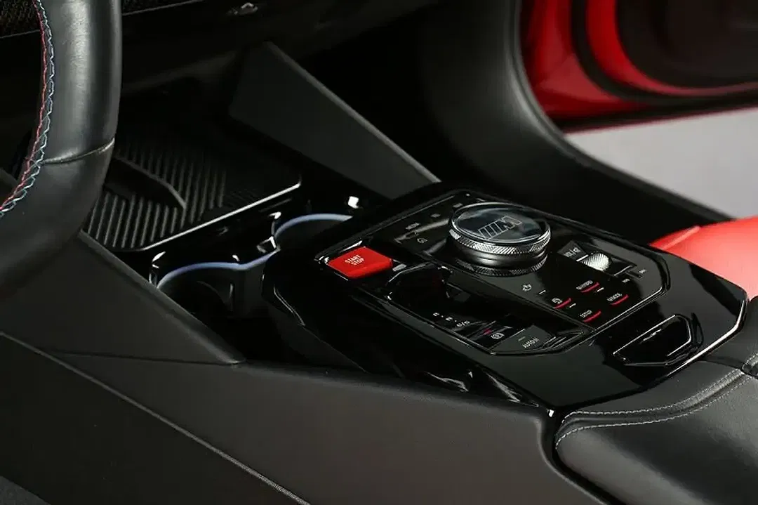 BMW M5 - Thumbnail 8