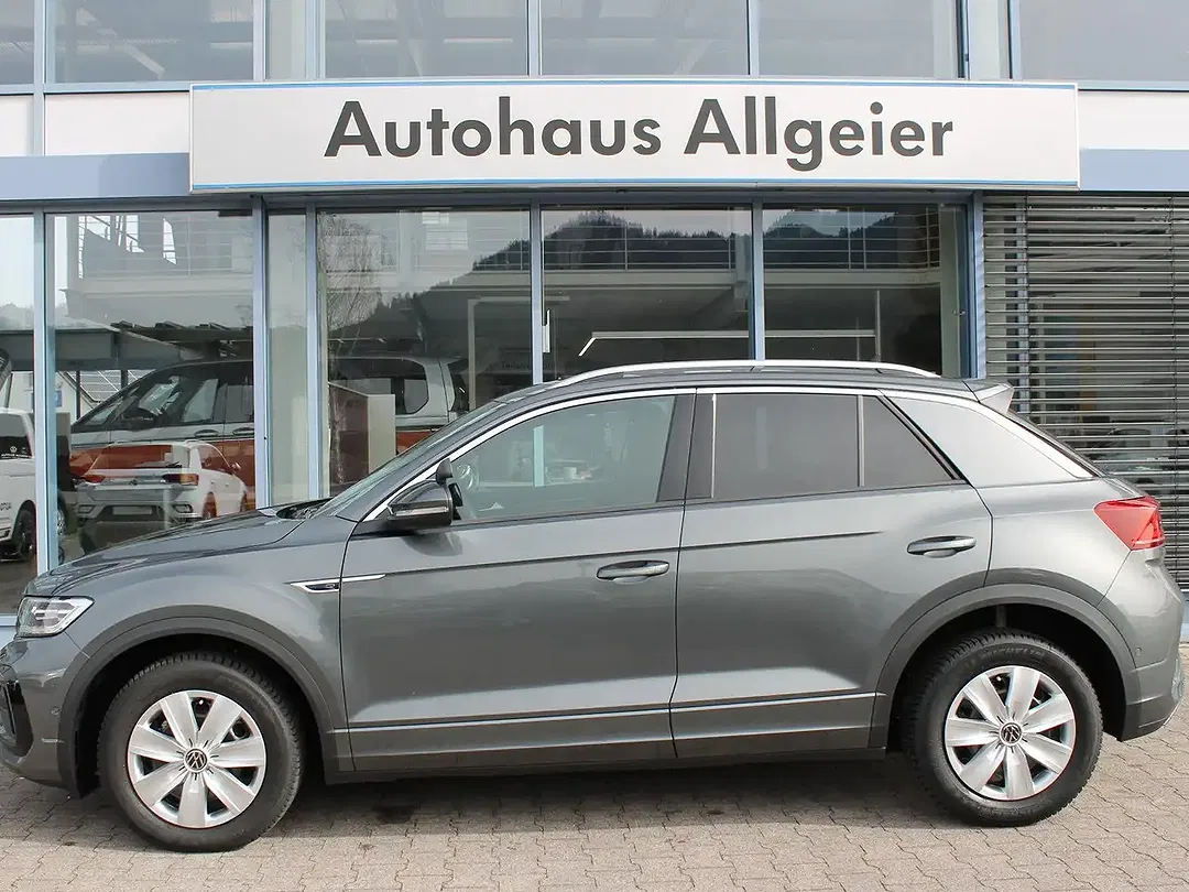 Volkswagen T-Roc - Thumbnail 5