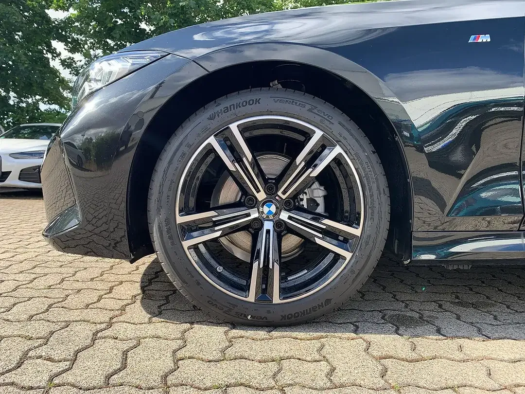 BMW 318 - Thumbnail 3