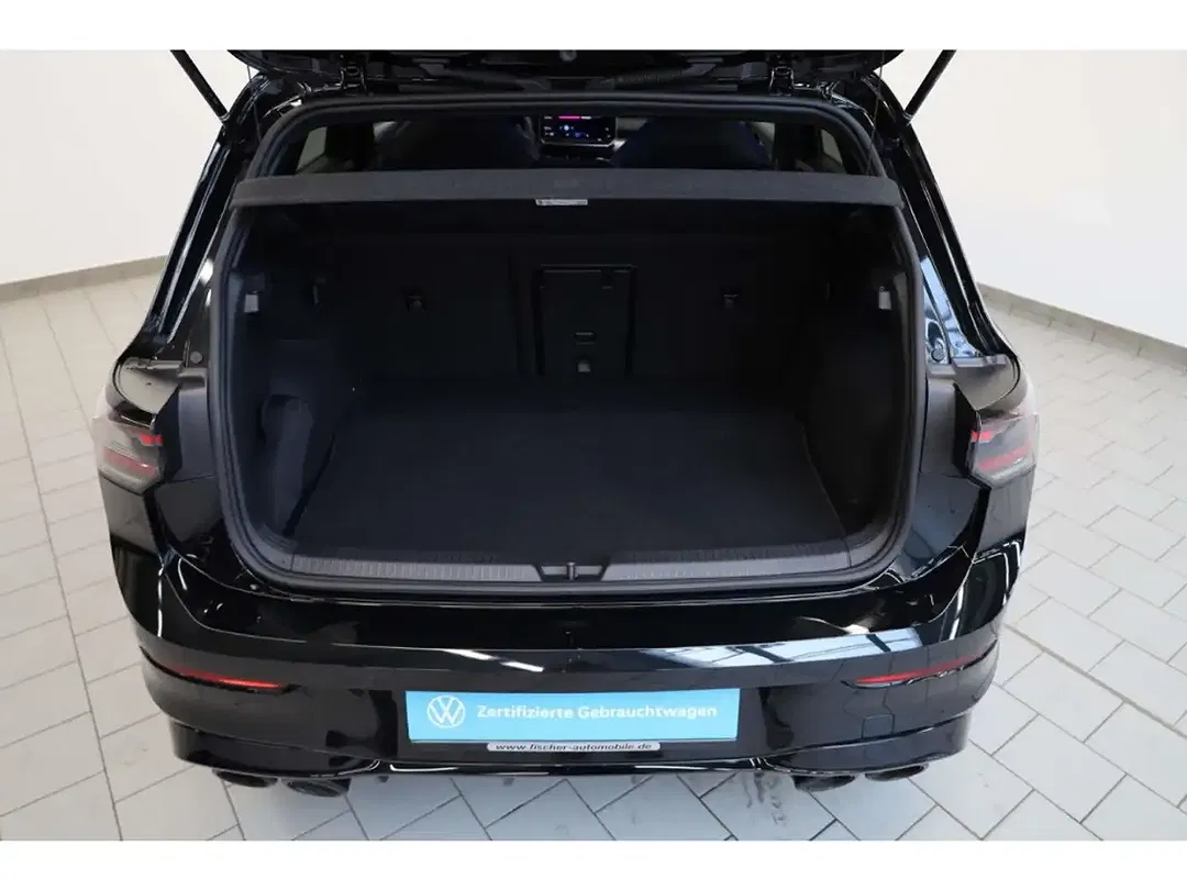 Volkswagen Golf R - Thumbnail 17