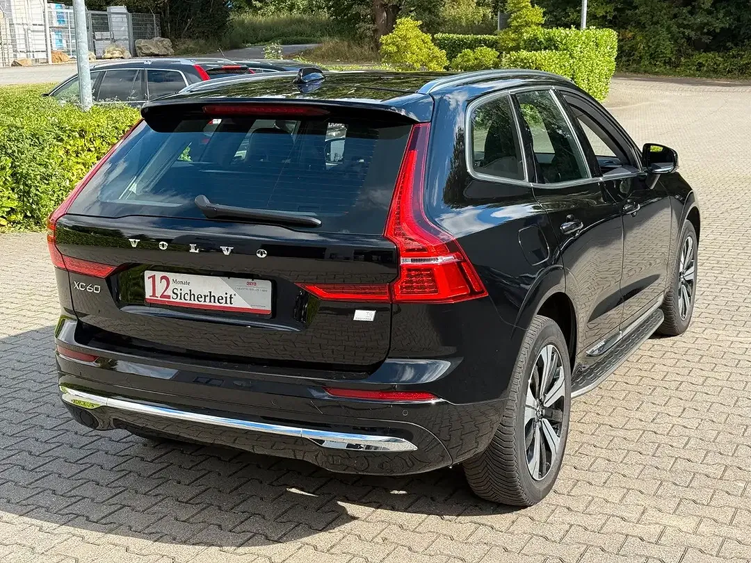 Volvo XC60 - Thumbnail 5