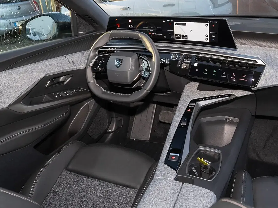Peugeot 5008 - Thumbnail 4